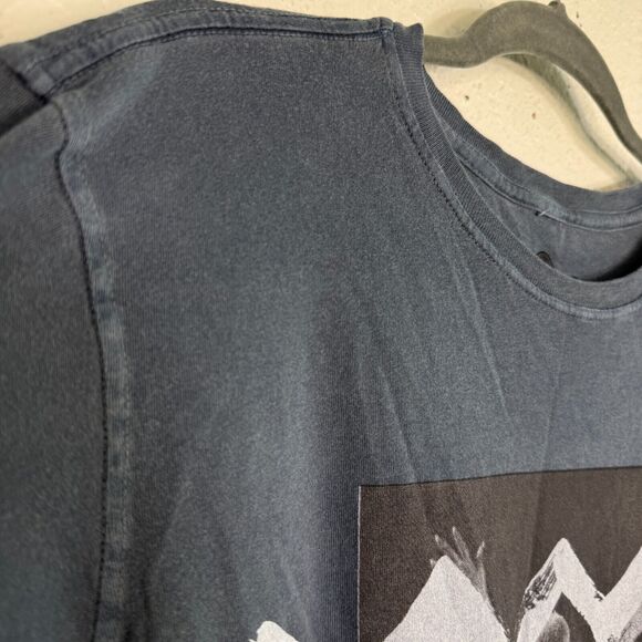 David Bowie Shirt Men Large XL Terry Oneill Graphic Tshirt Vintage Concert Tees - Picture 5 of 9